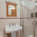 The Coppermines Mountain Sawyers, Carpenters, Millrace, Pelton Wheel, Sleeps 22 Coniston