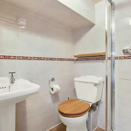 The Coppermines Mountain Sawyers, Carpenters, Millrace, Pelton Wheel, Sleeps 22