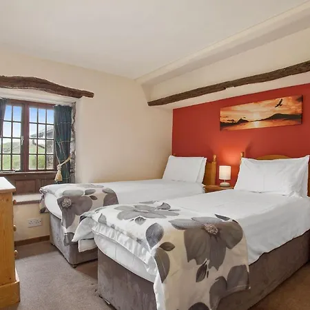 The Coppermines Mountain Sawyers, Carpenters, Millrace, Pelton Wheel, Sleeps 22 *